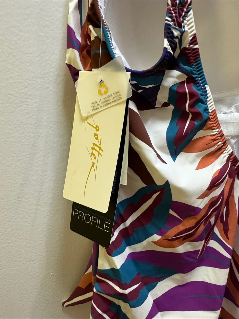 NWT Gottex one piece swimsuit.